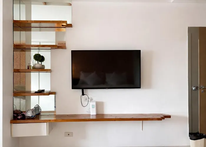Calyx Residences By P&j アパート